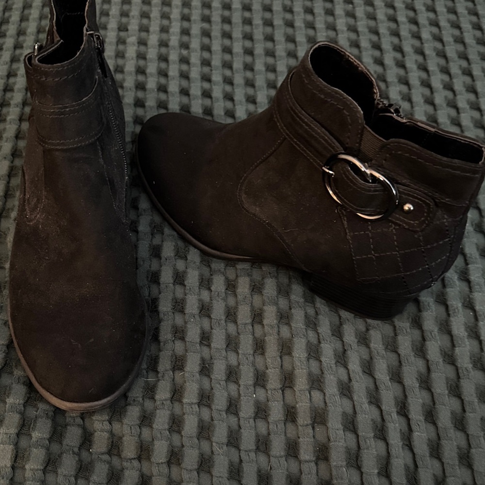 Unisa Black Suede Ankle Boots with Ring Accent